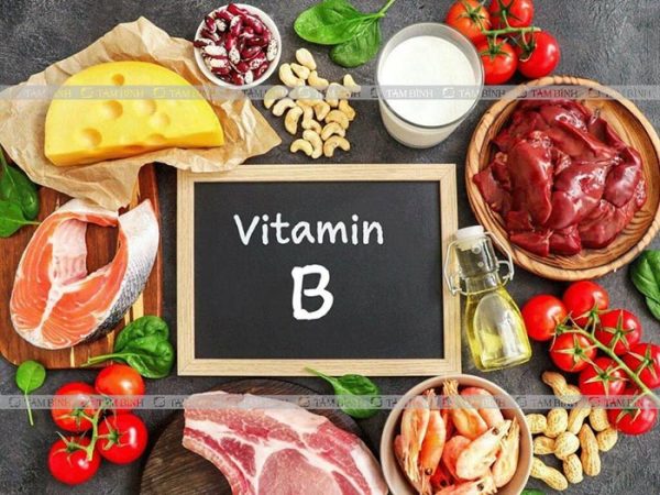 nổi mề đay nên ăn thực phẩm giàu vitamin B